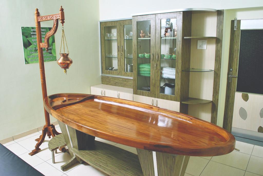 adhunik panchkarm kax